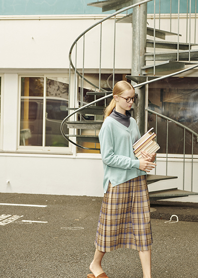 181018 POKER FACE37062